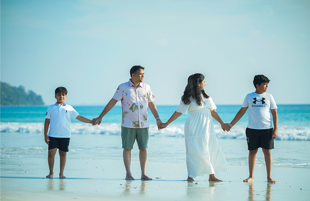 Kids Vacation  | Customizable image 2