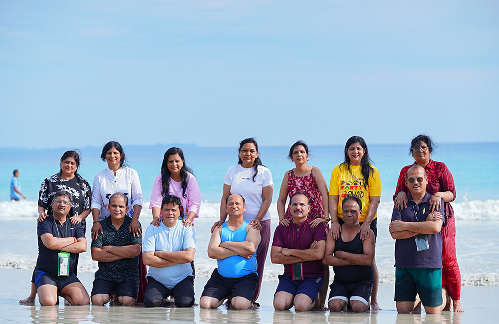 Group Package | Customizable image 6